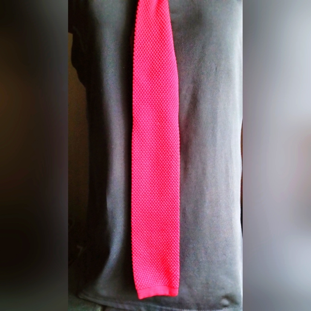Burma Bilas Red Tie